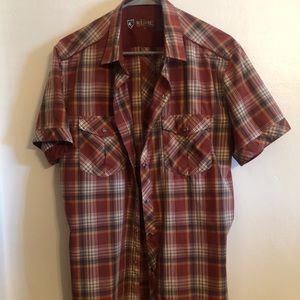 Men’s Kuhl medium button snap shirt